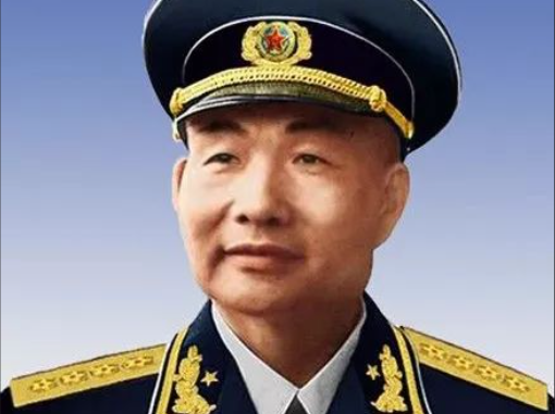 1955年大授衔，十大将都是不可替代的吗？为何说粟裕遥遥领先？
