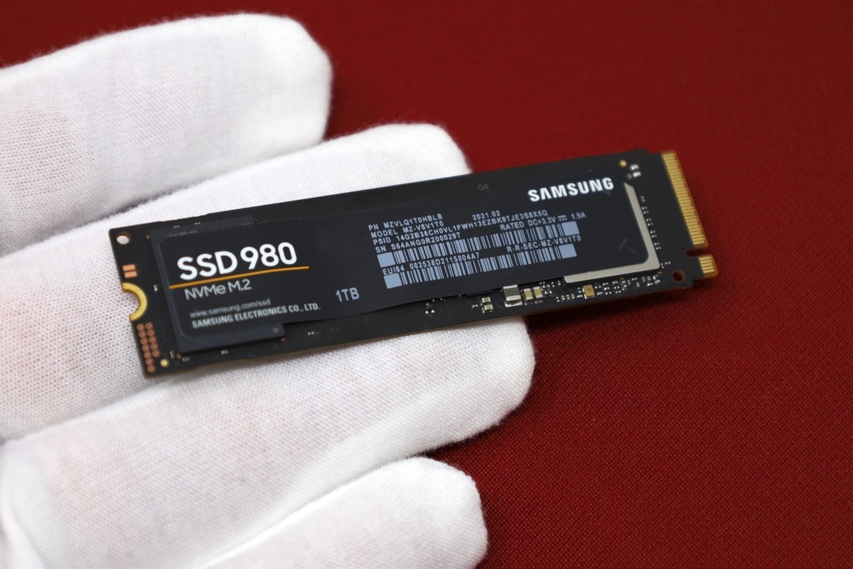 京东双11固态硬盘销量榜:599元1TB,前三名中我更推荐铠侠RC10