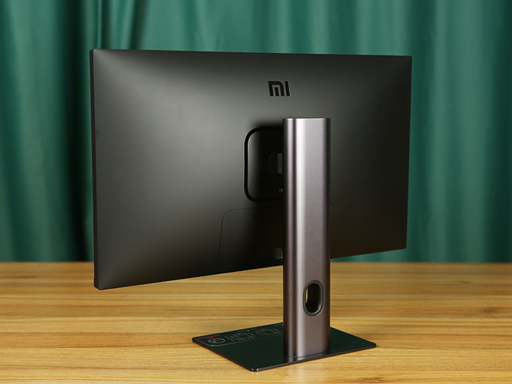 小米显示器34寸评测小米8