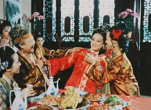 江苏文科状元龚恬，高考数学143分，成功秘诀有2点：坦言坚持1事