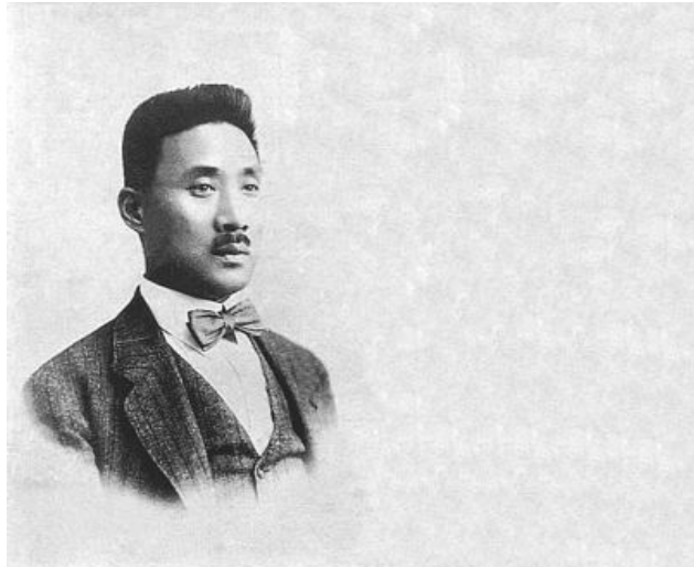 张伯苓曾参加甲午海战，幸而没有牺牲，转行教育终成大师