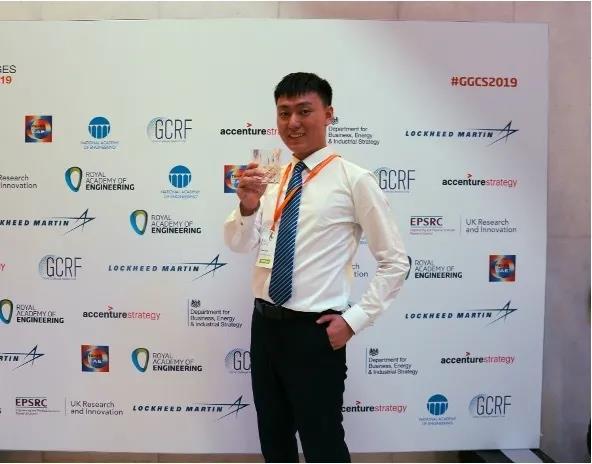 6岁接触计算机、高中自学编程，湖南