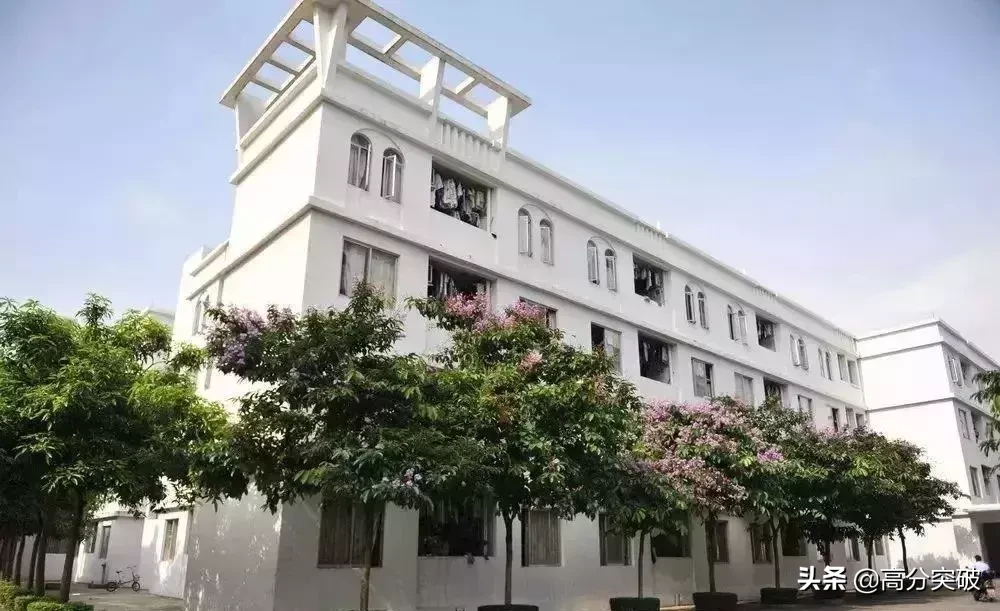 广东各高校大一新生将入住哪些宿舍？考上这几所简直幸福哭（下）