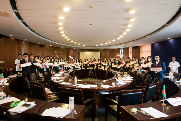 郑州大学“女神学霸”：包揽专业第一，本科就在核心期刊发文，直博北大！