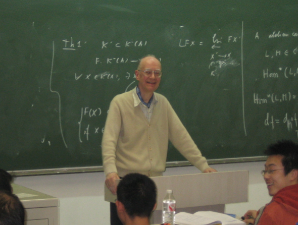 清华大学700多门课全英授课，将要走向国际化，学生表示我太难了