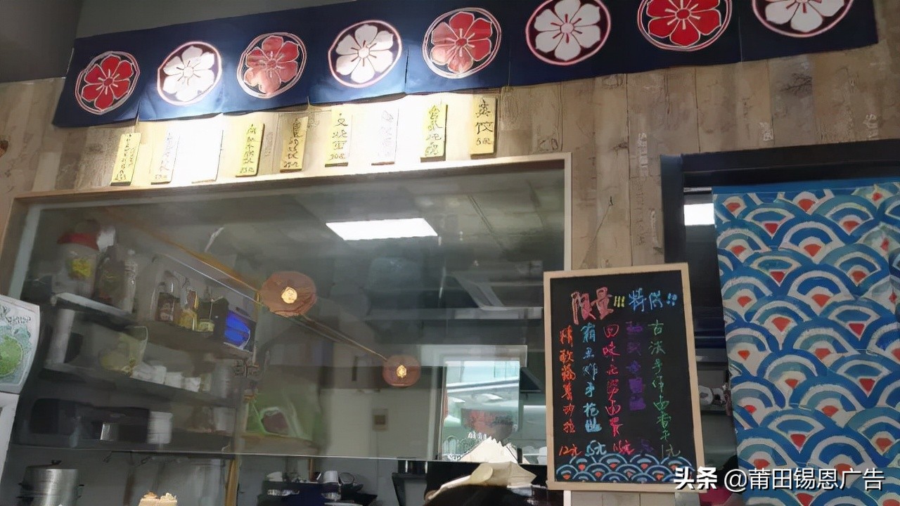 沙县小吃新门店制作？网友：一下子变成了吃不起的样子