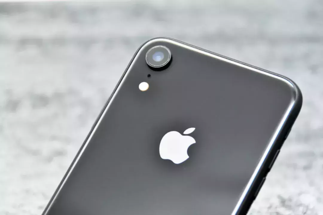 疯狂“跳水”降价的iPhone XR值得买吗?亲测一个月,“真香”!