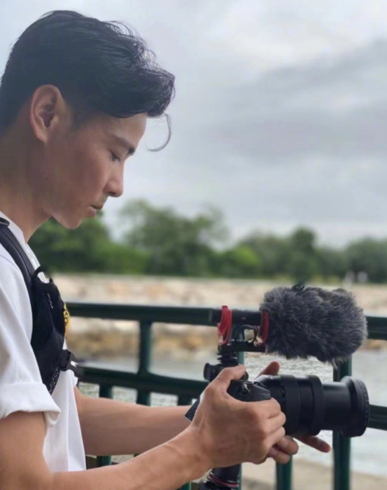 蔡少芬购物清单曝光！新年衣服不到200元，几十块帽子衣服买一堆