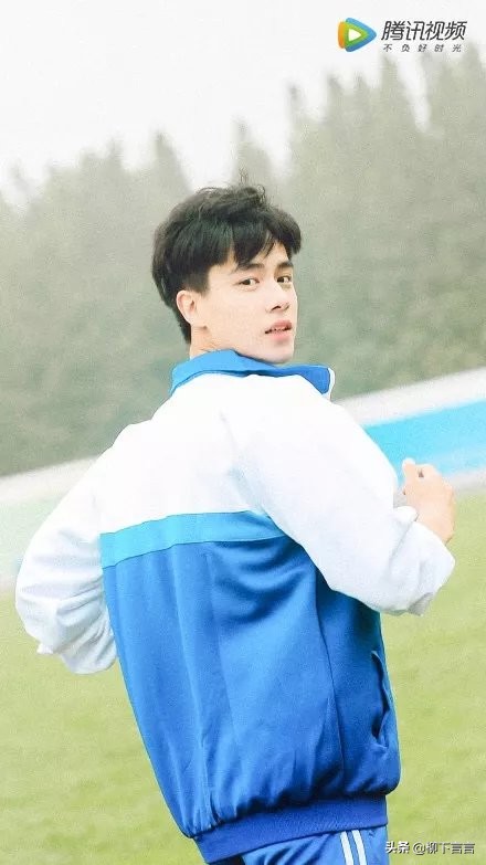 某宝模特出身，被捧“四小天王”、假唱、他真是流量花瓶吗