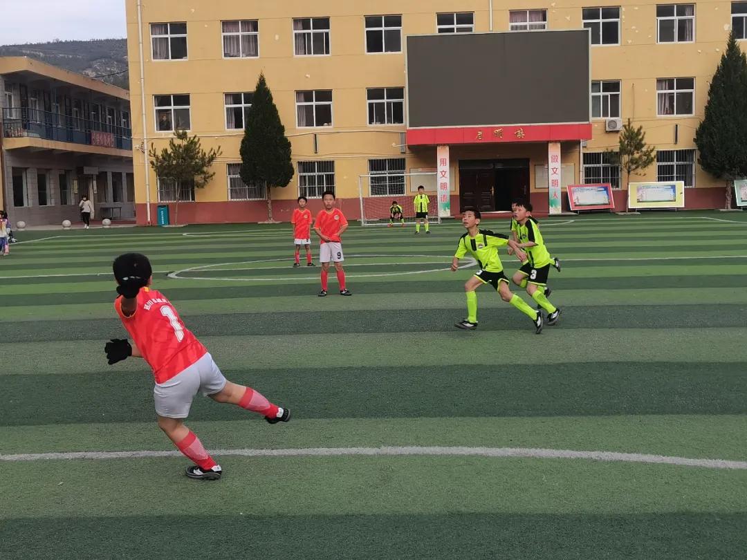 树魂立根 务实前行 延川县城关小学2020——2021学年度第一学期工作总结