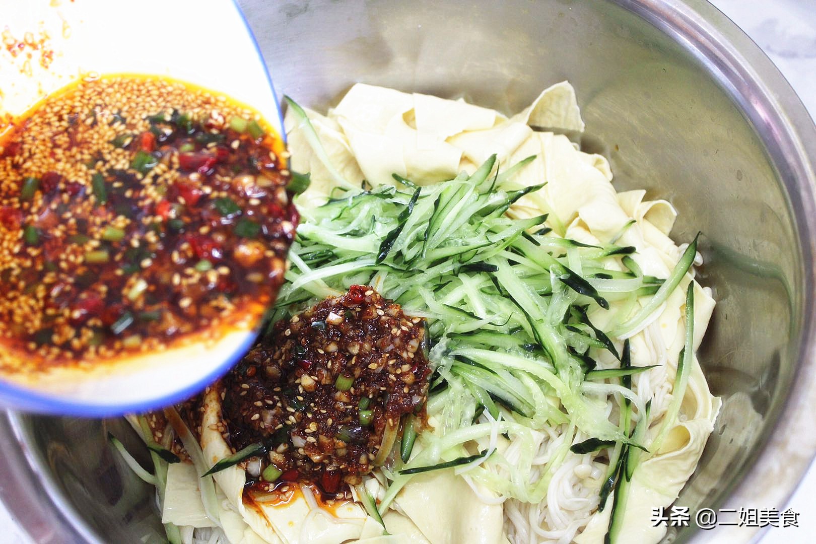 油豆皮入味还下饭，少不了这一个步骤，做法都告诉您，零失败