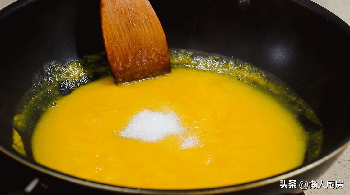 入冬后，碰到酸桔子这样吃，整上20斤，随吃随取，放一冬天没问题