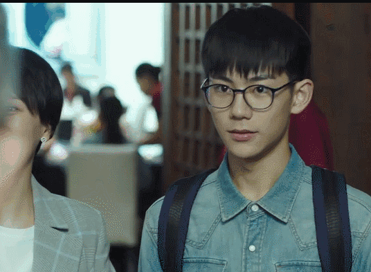 要么制作稀烂，要么前面超神后面烂尾，2019年的最佳国产剧是它