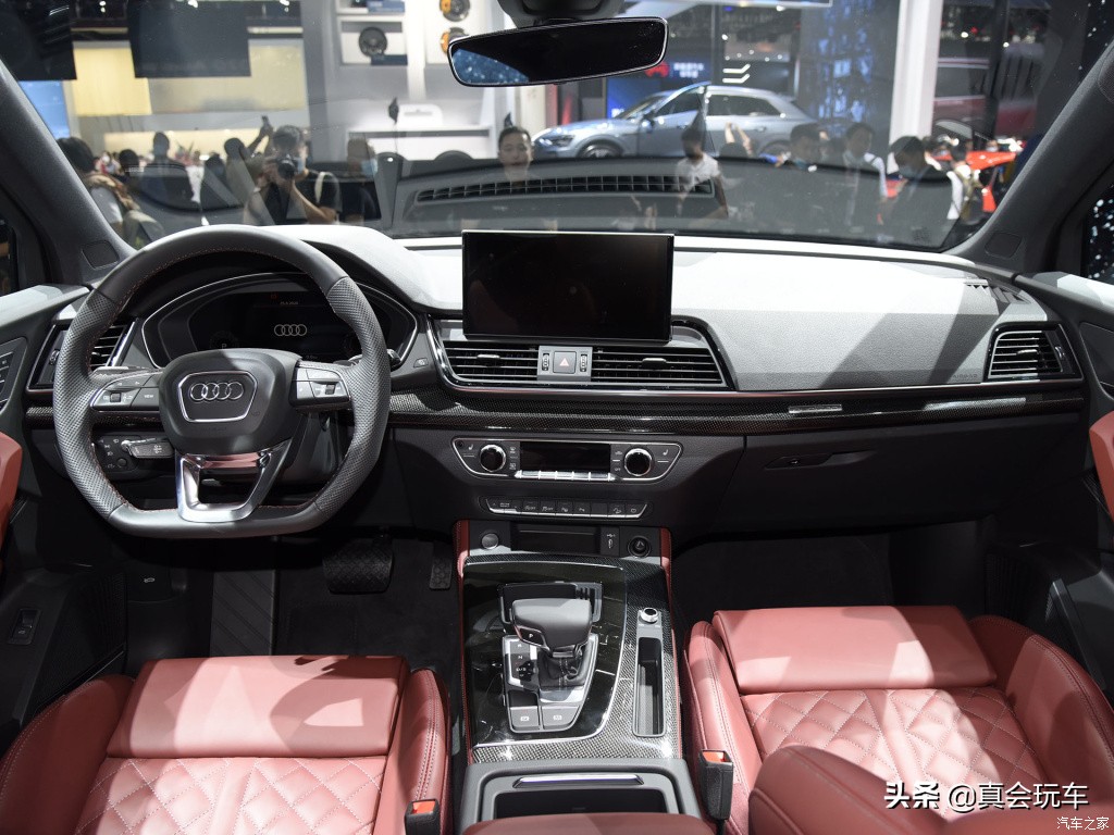 谁的颜值更高？Q5L Sportback对比宝马X4