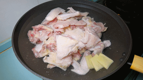 红烧鸡块,红烧鸡块的制作方法及步骤