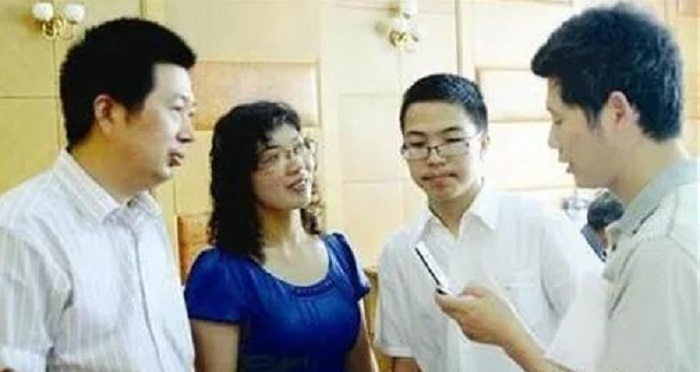 你只看到王云飞755字的高考满分作文，没看到人家怎样学文言文