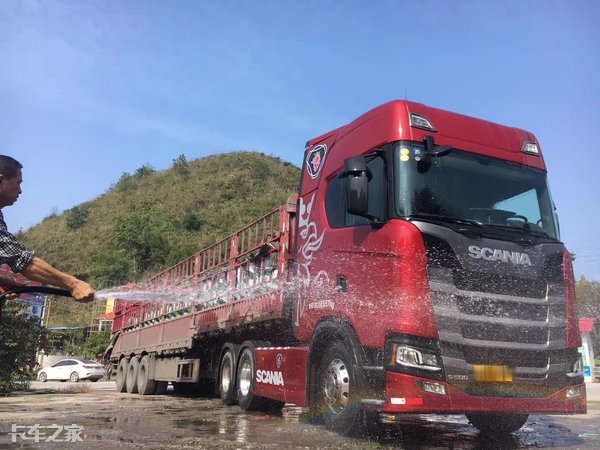 物流运输行业中的全新斯堪尼亚车型