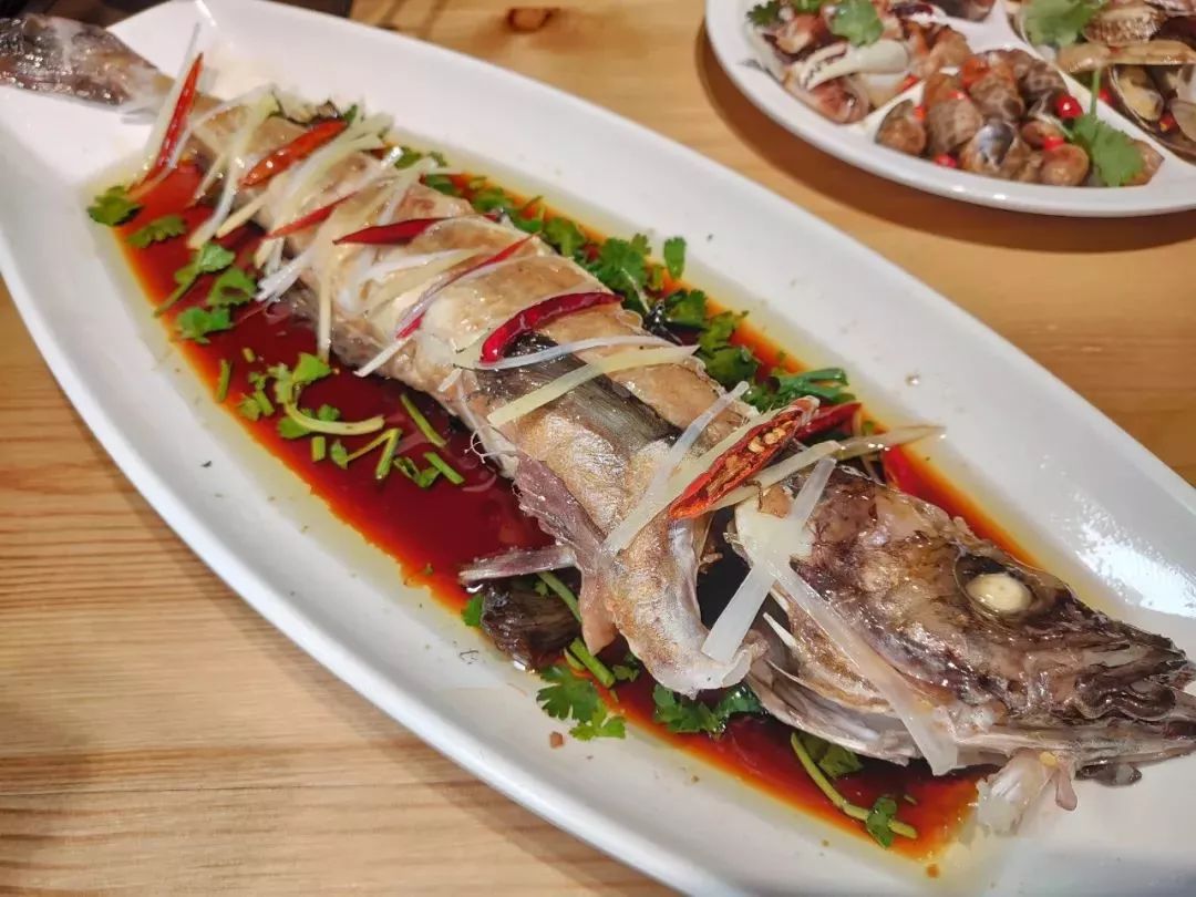 出自北朝鲜无污染水质生长的北朝鱼,鱼肉鲜嫩可口,浇