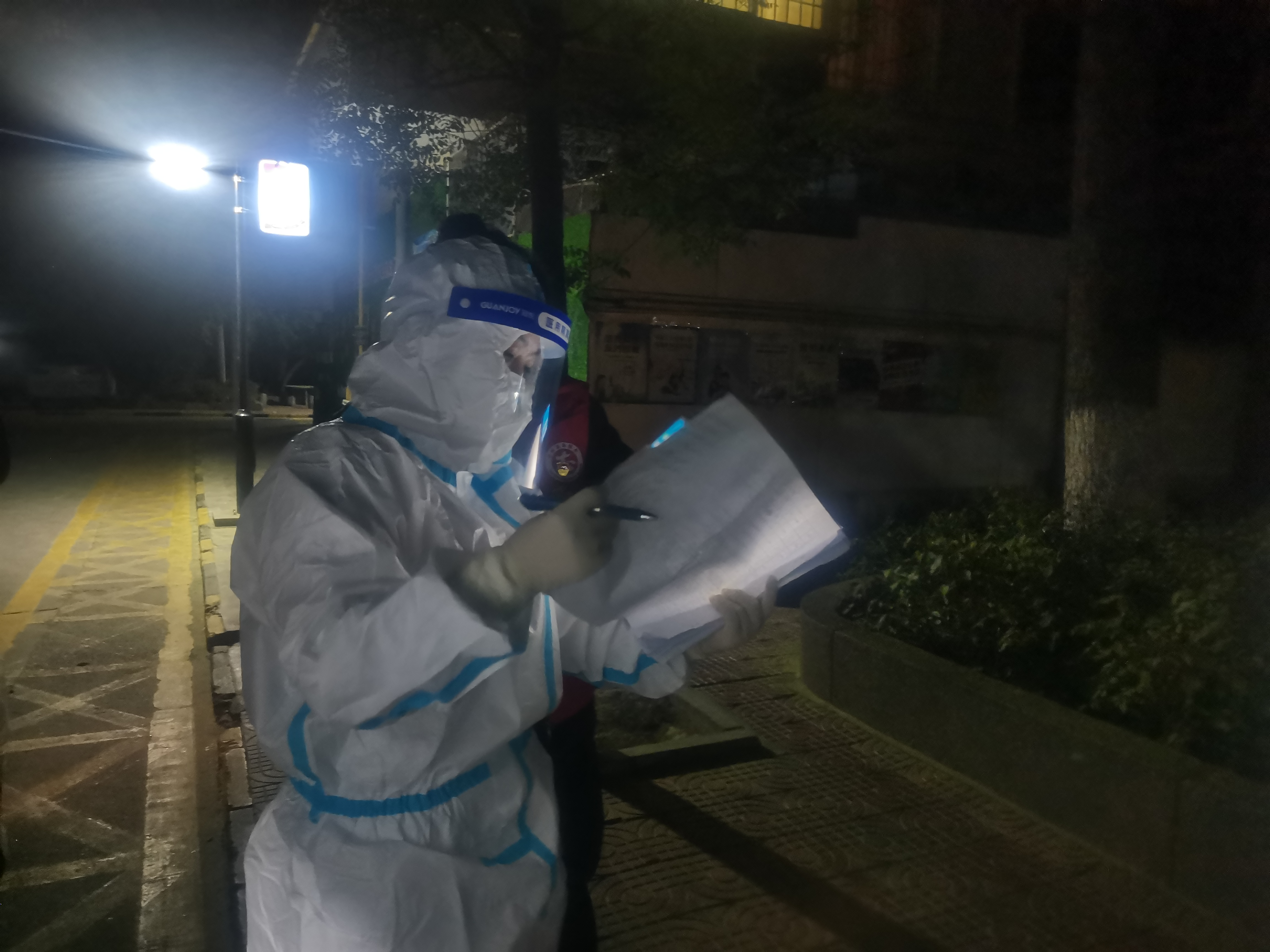 【党建引领·战疫时刻】共克时艰 战“疫”有我——记西固区中医院抗疫医生姜金兰、张红利