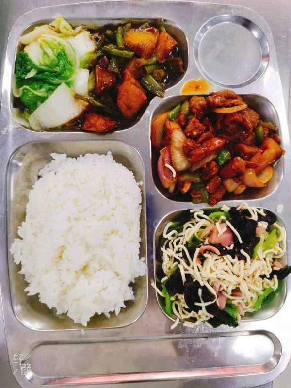 南京全封闭寄宿制新贵学校，它排第一