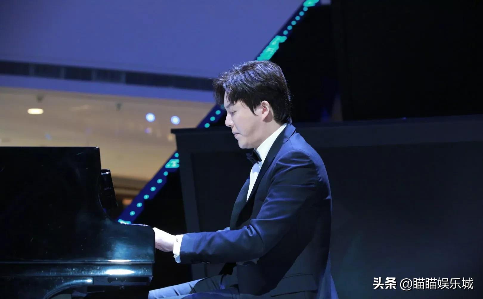 李云迪观众心中的“白月光”，恩师深夜回应：很痛心，很意外