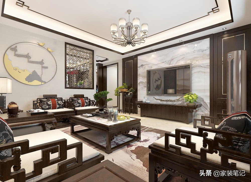 她家装修堪称“小区网红”，中式风的格调，古风古意的美让人陶醉
