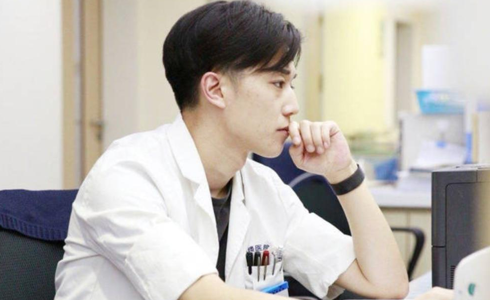 山东一所医学院将晋升为“大学”，预计25年完成升级，学生可参考