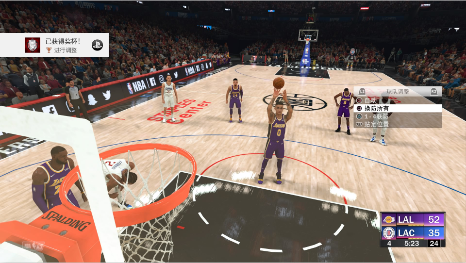 nba2k20为什么左下角按钮按不到(《NBA 2K20》3DM评测8.9分：迈向赛场之外)