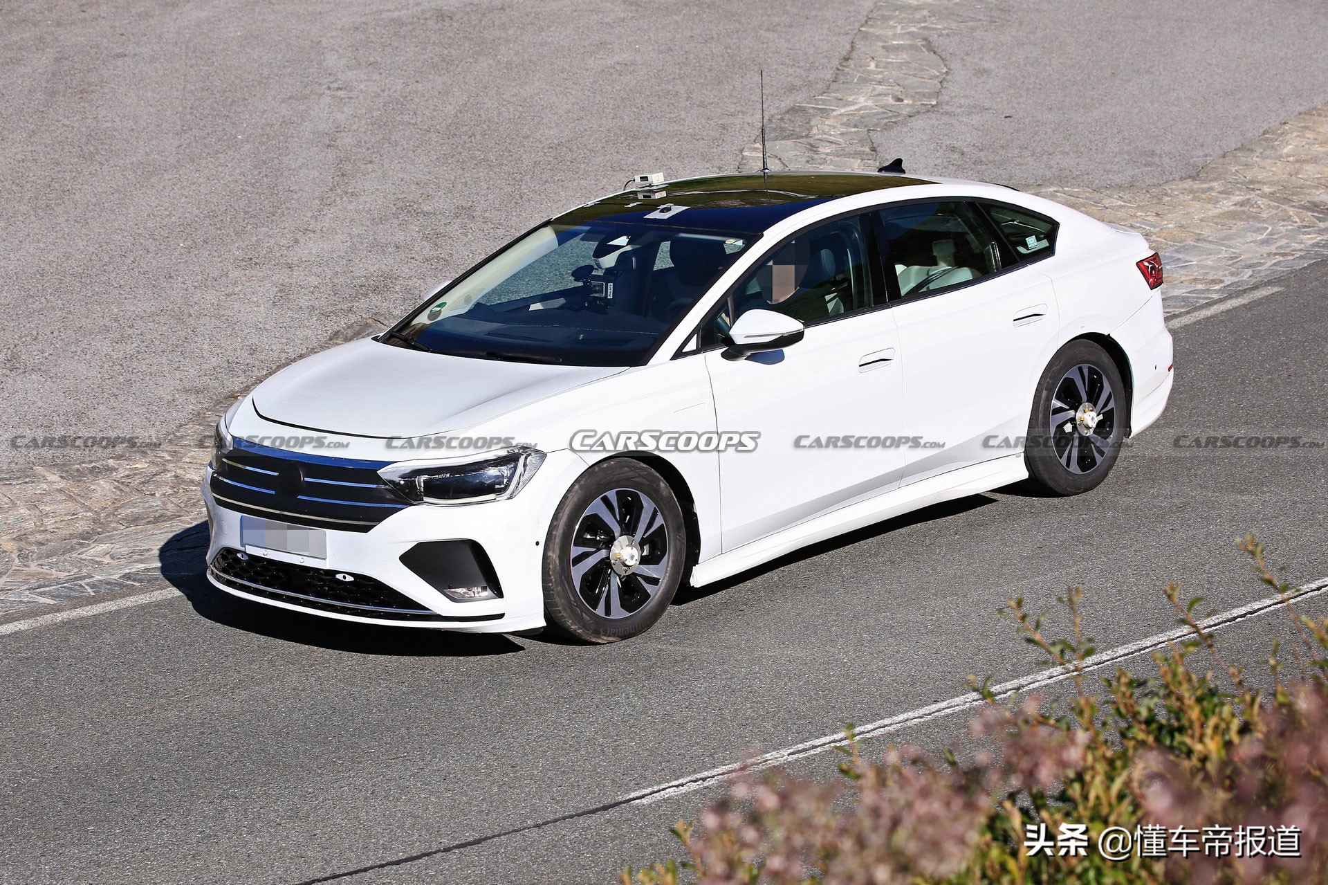 新车 | 电动时代的帕萨特？最大续航超700公里，大众Aero B路试谍照