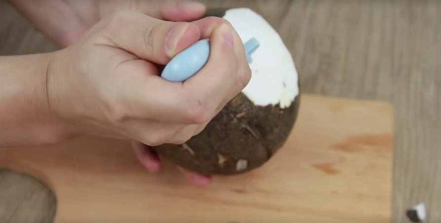 如何打开椰子(如何开椰子壳图解)