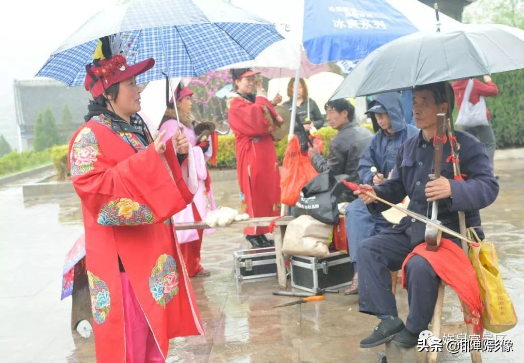 三月初一到十五，来赶一场传承千年的娲皇庙会！