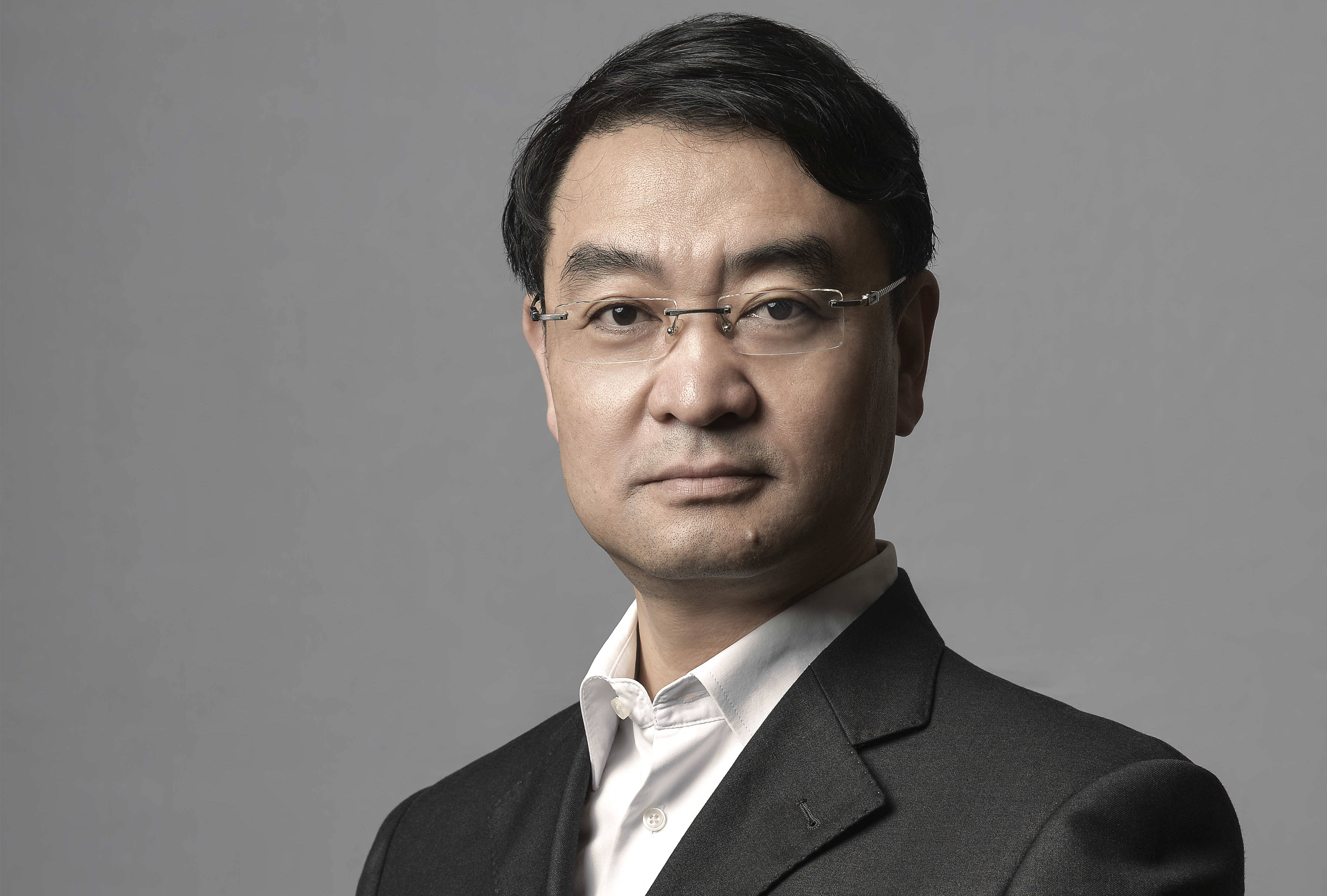 云南又杀出一匹“大黑马”：坐拥900亿帝国，问鼎“昆明新首富”