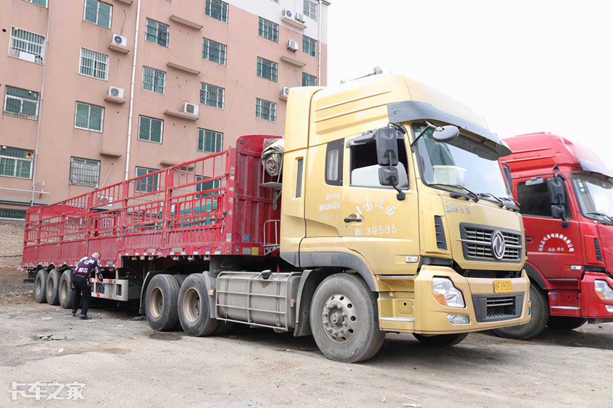 从事货运18年 钟情东风18年