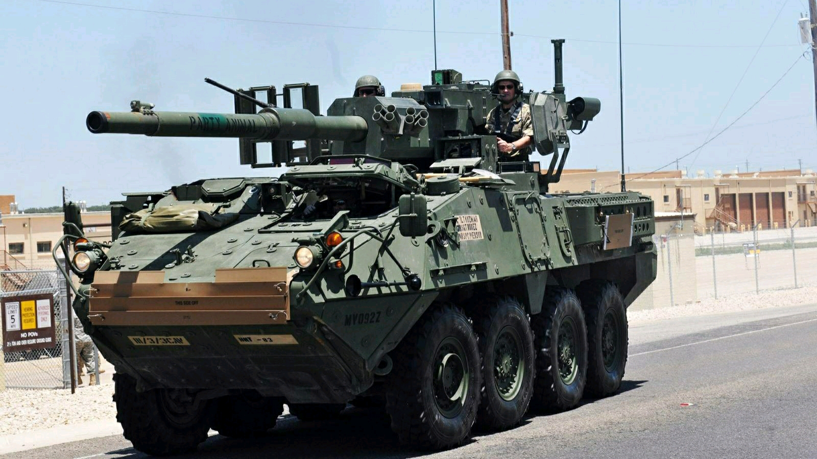 全球14种轮式突击炮