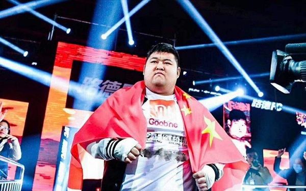 13散打英豪电影剧情「介绍」 _晶羽科技