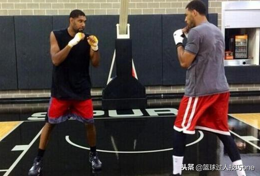 为什么nba球员要练拳击(8图看NBA独特训练方法：邓肯练拳击保持状态，林书豪戴呼吸罩训练)