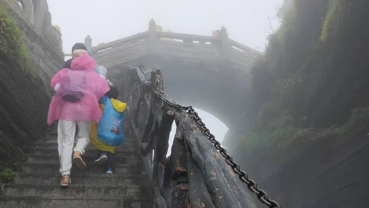 贵州十日自驾游之旅(附美景照片及攻略)