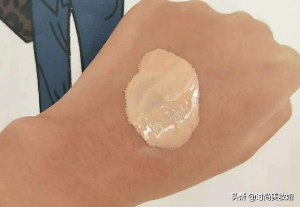 国货卡姿兰这几款好上妆，新手小白都能轻松掌握，关键还平价