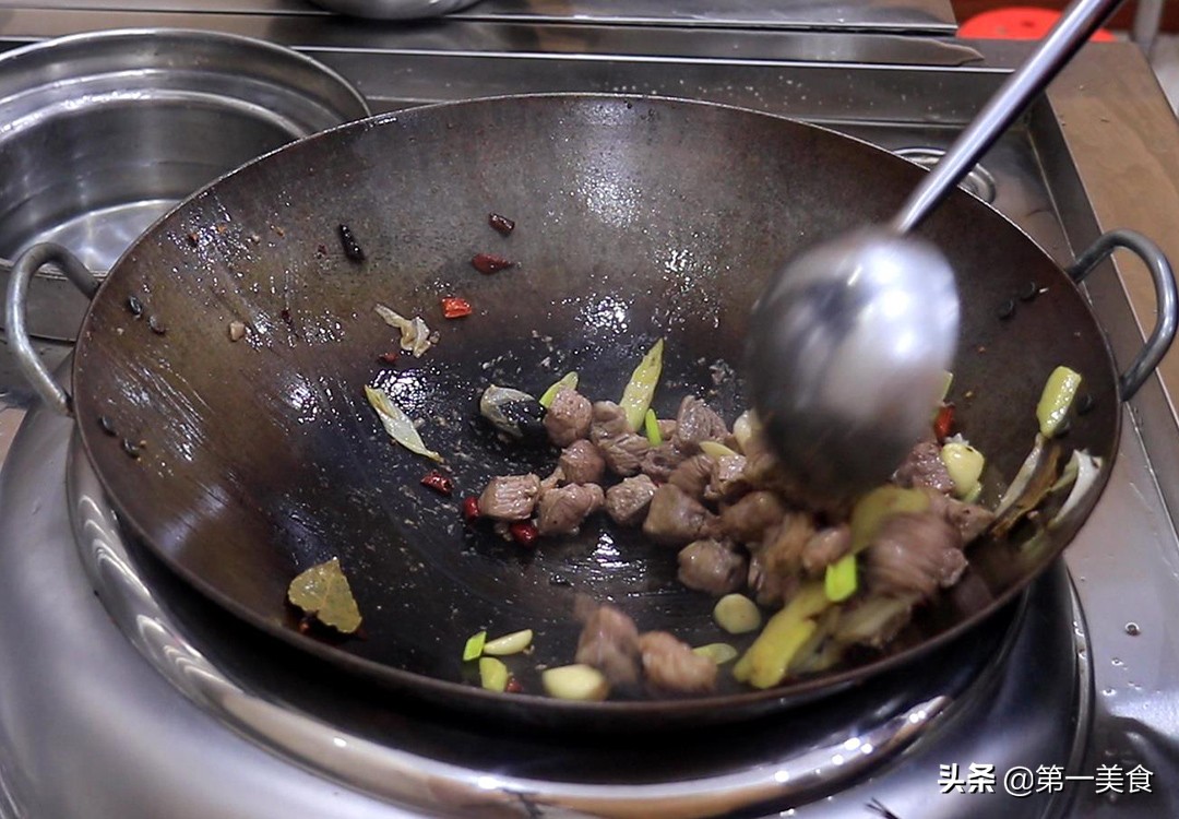 高壓鍋燉牛肉,高壓鍋燉牛肉需要多長時間