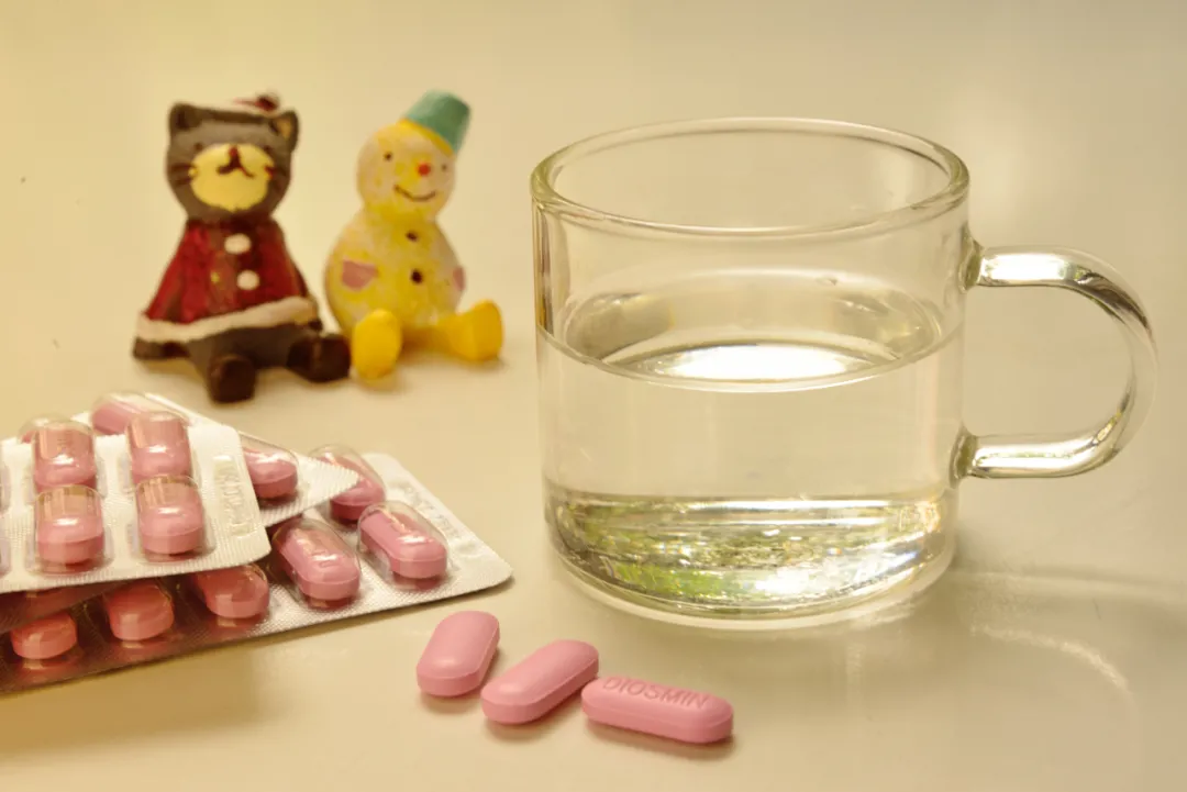 儿科药师告诉你：开封的药怎么保存？超过多久就不能用了？