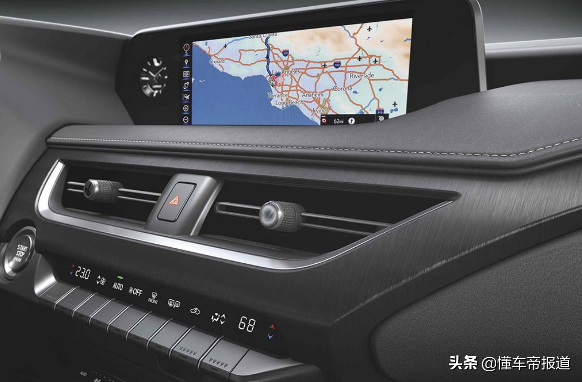新车 | 雷克萨斯新款UX发布，配置调整，选它还是奥迪Q3？