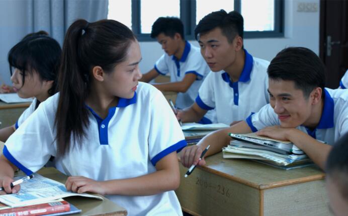 高中生应该要求发型吗？高中生发型标准公布，家长难以接受