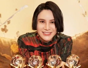 都说整容是娱乐圈“大忌”，而这10位明星，却因整容走向人生巅峰