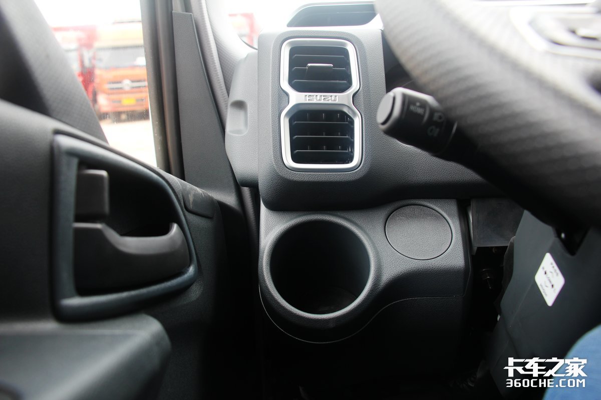 �����ʻ����4KH1����������ʵ������M100�����Ῠ