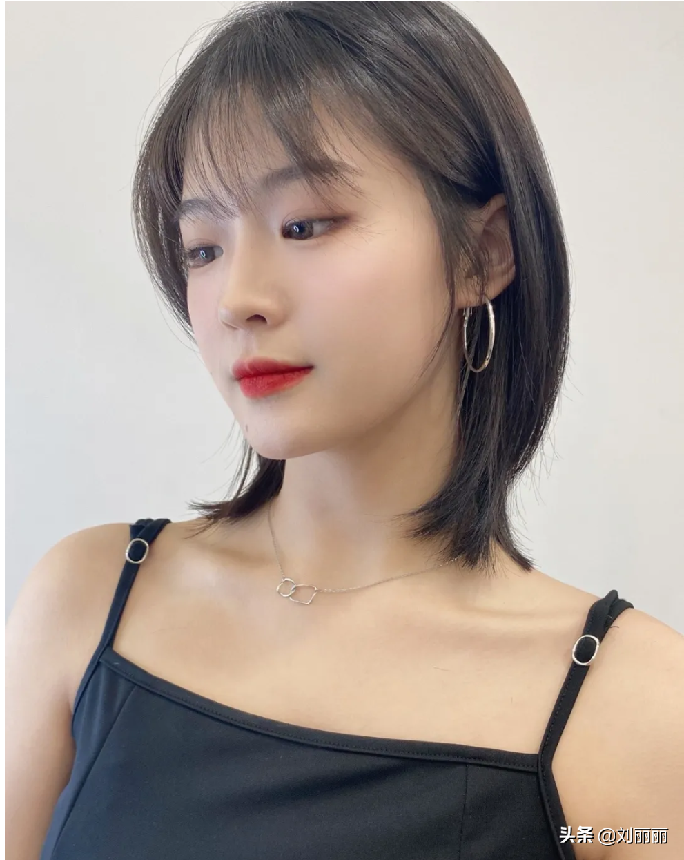 今秋女士发型怎么剪？100多款送给你，百变时尚显颜值