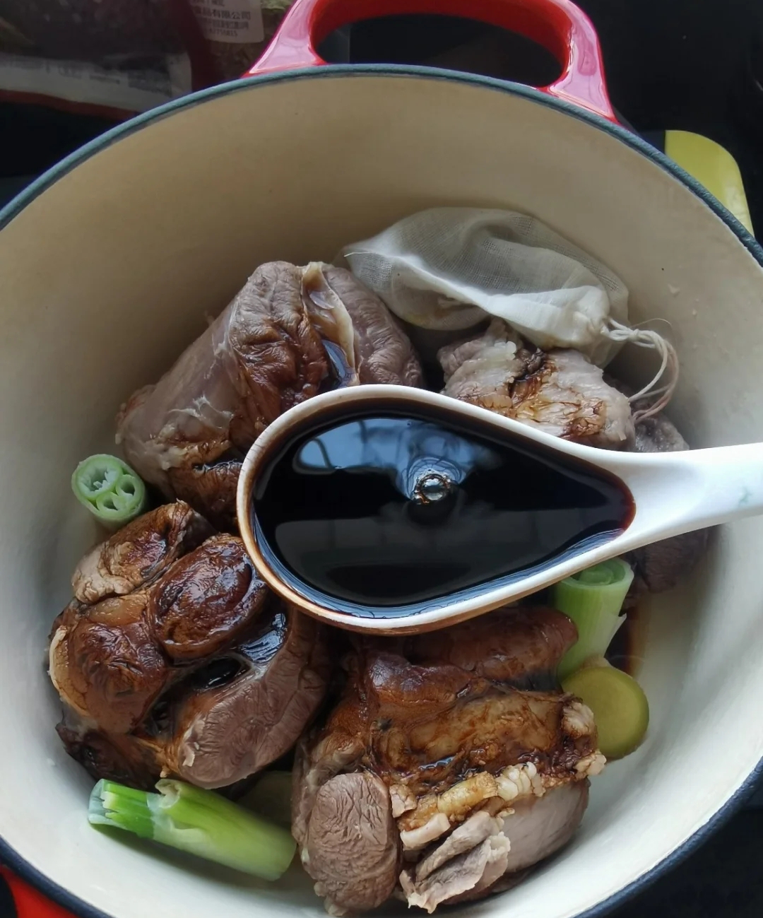 卤牛肉的做法（美味的卤牛肉最正宗的教程）