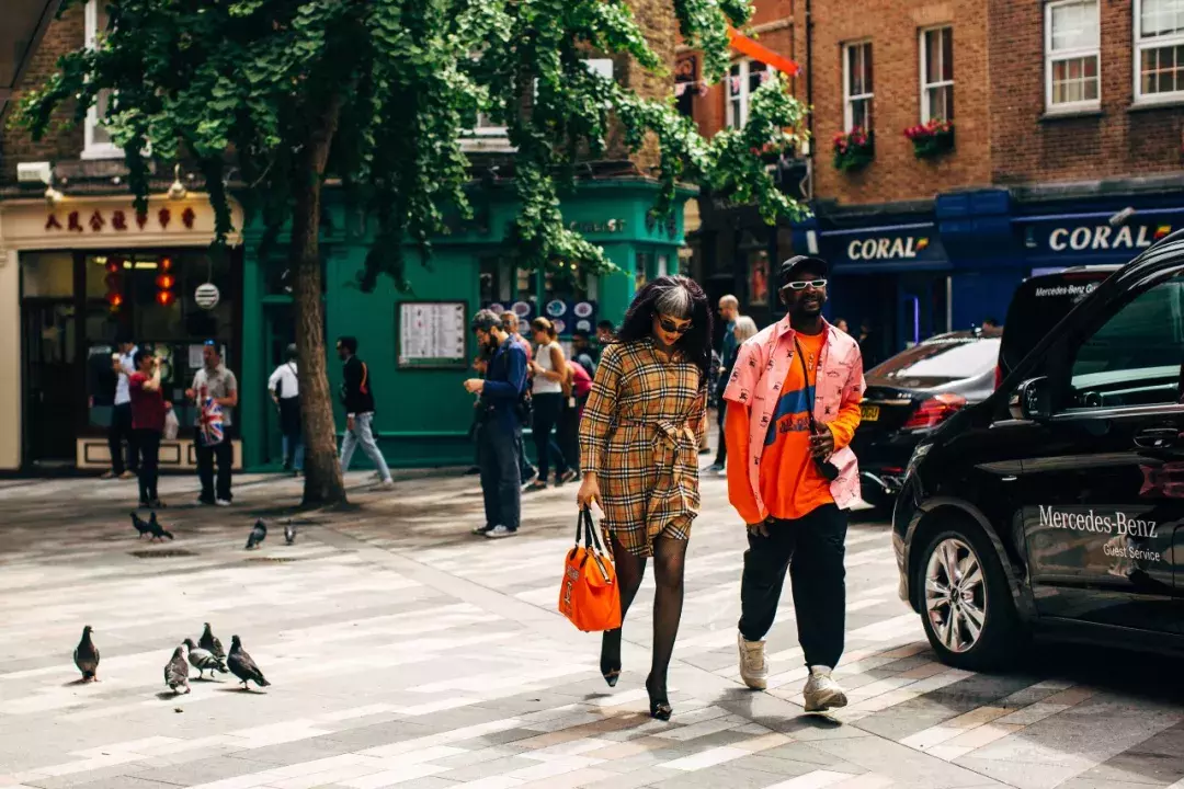 Compelling have to rely on bright orange