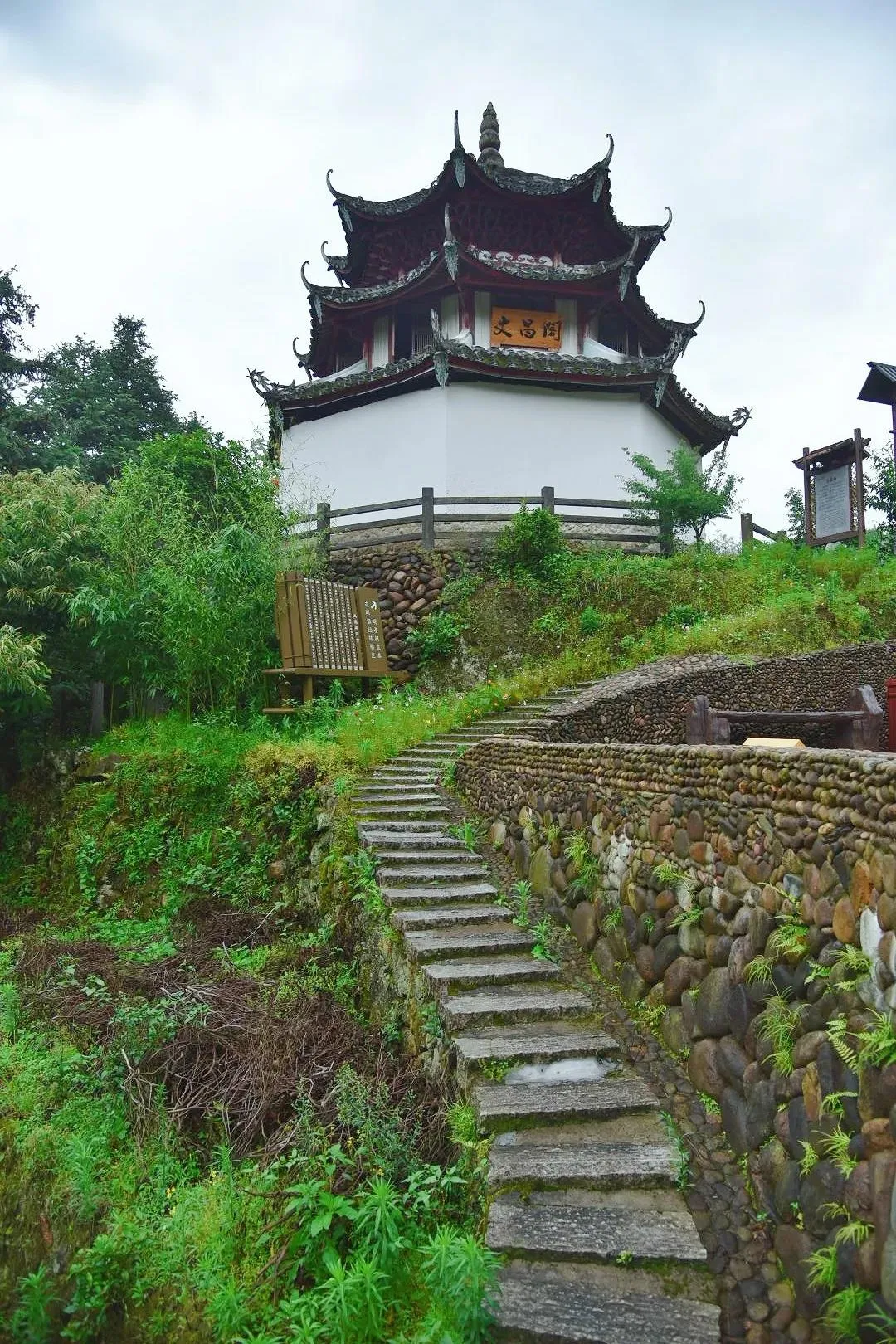 「宁德寿宁·梦龙天池」夏日避暑民宿，睡进湖光山色里