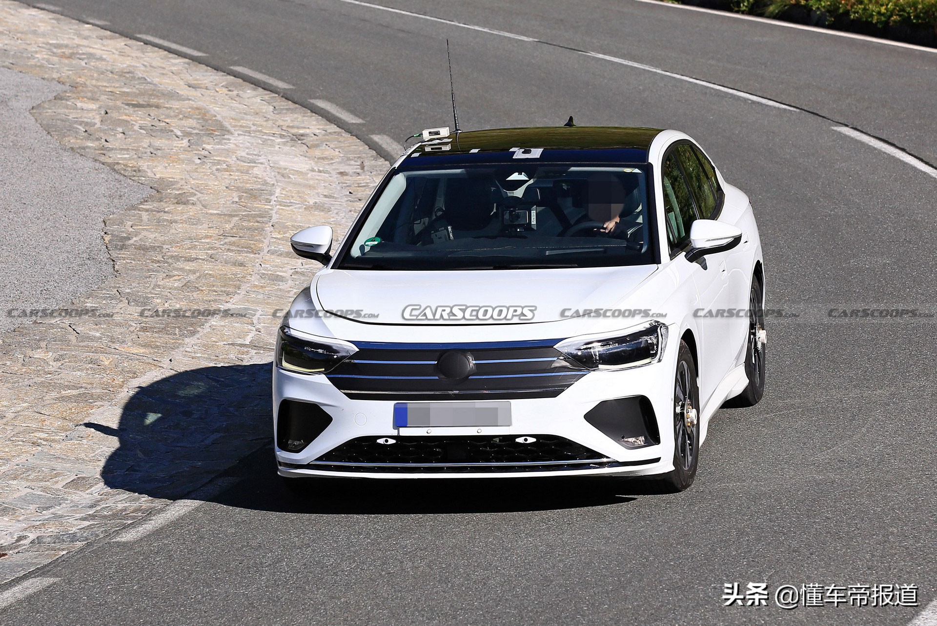 新车 | 电动时代的帕萨特？最大续航超700公里，大众Aero B路试谍照