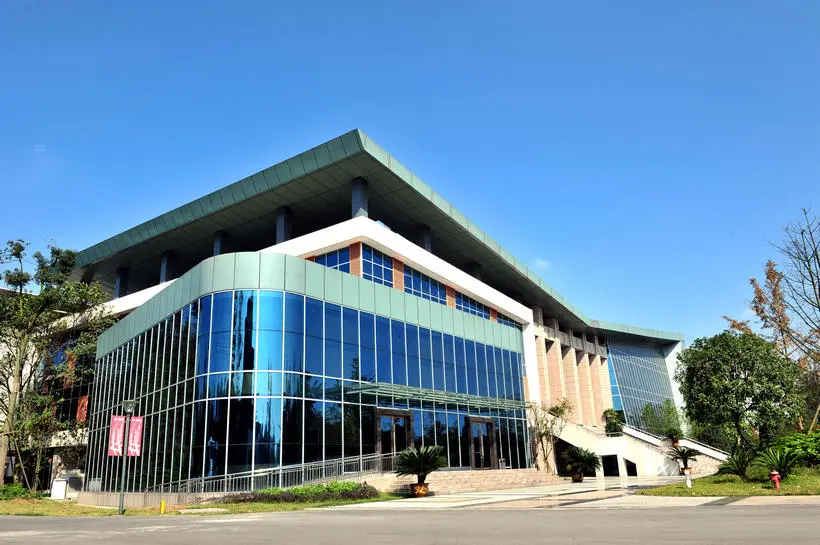 温江这所大学百年办学历史，进四川国家电网人数稳居专科第一